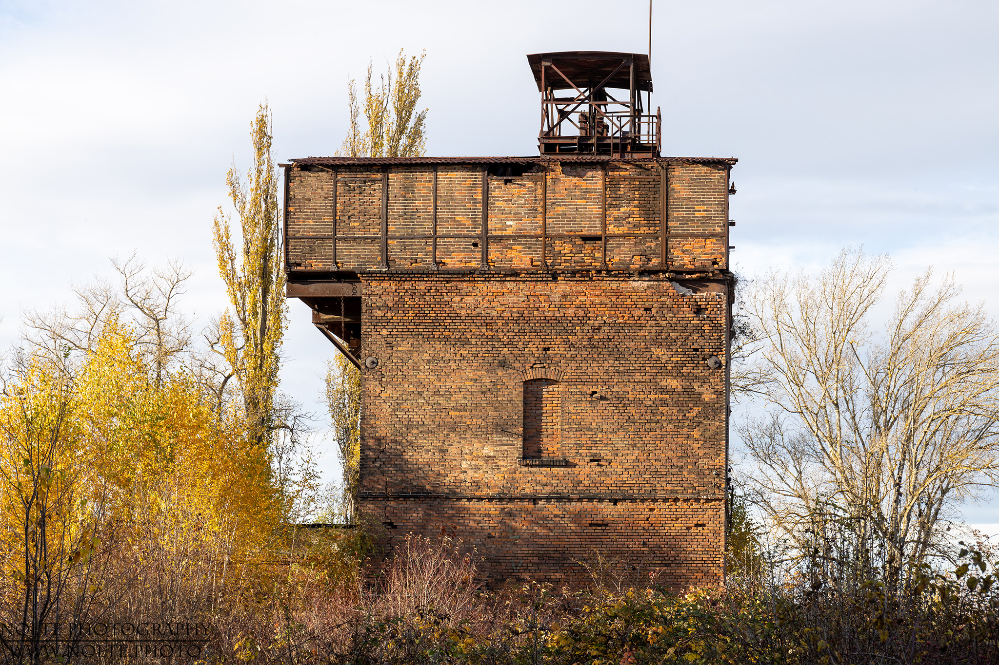 Der Bergwerksturm mal in Farbe